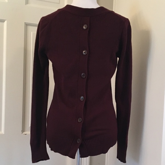 Banana Republic V-Neck Sweater Like New!! - Picture 6 of 6